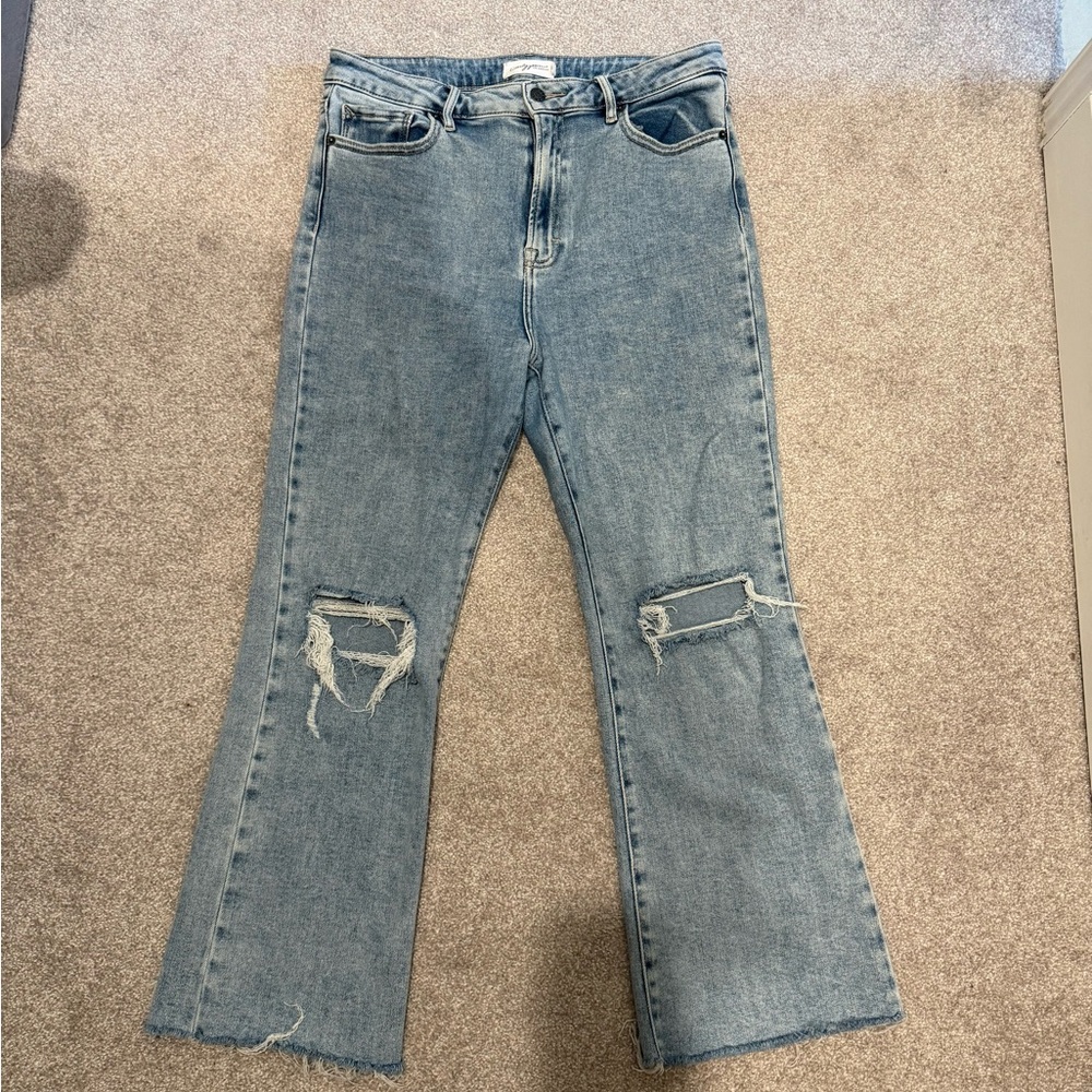 Carly Jean Los Angeles Light Blue Kate Slim Distressed Jeans